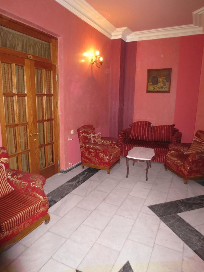 Batumi Sun Hostel Ngoại thất bức ảnh