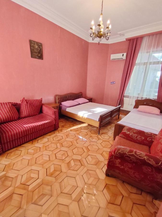 Batumi Sun Hostel Ngoại thất bức ảnh