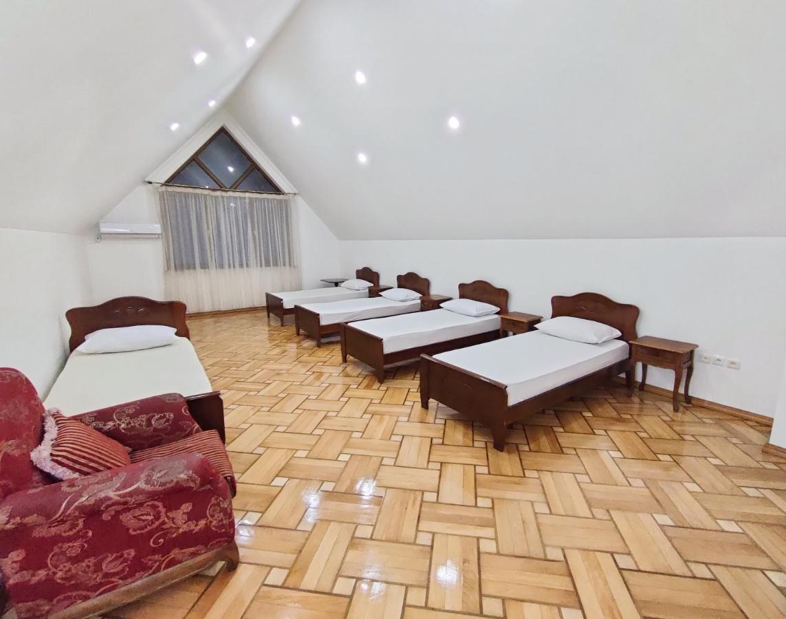 Batumi Sun Hostel Ngoại thất bức ảnh