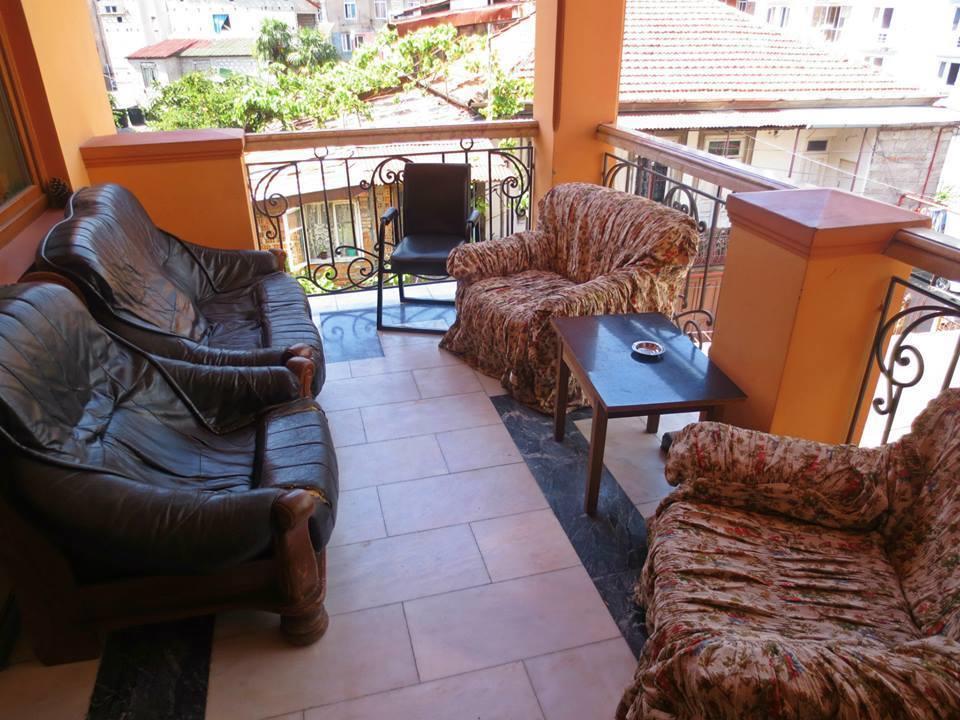 Batumi Sun Hostel Ngoại thất bức ảnh
