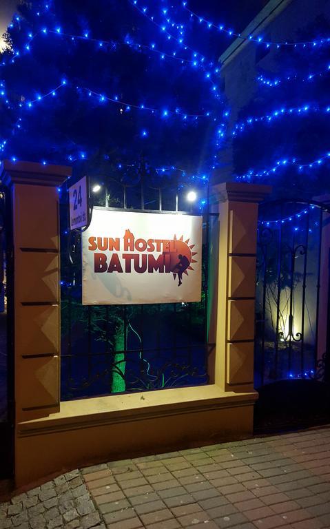 Batumi Sun Hostel Ngoại thất bức ảnh